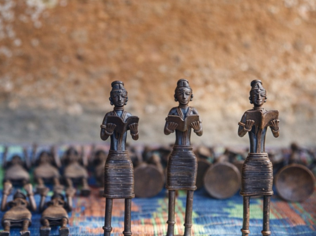 Dokra metal figurines cast in the lost-wax method